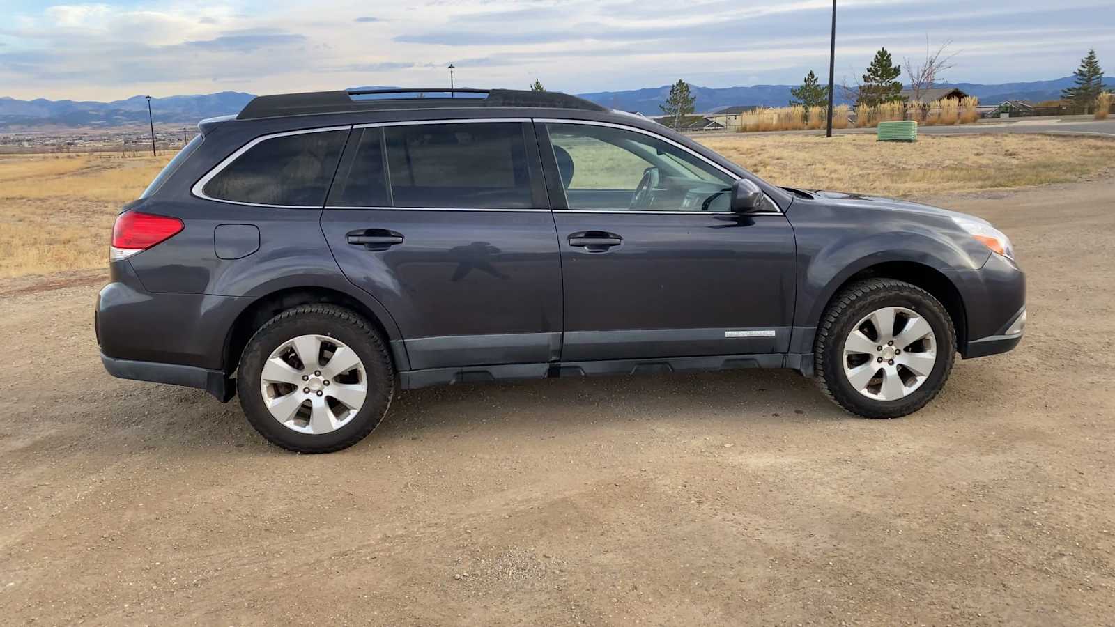 2012 Subaru Outback 2.5i Prem 9