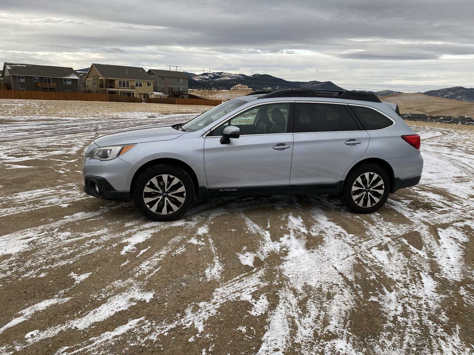 2017 Subaru Outback Limited 10