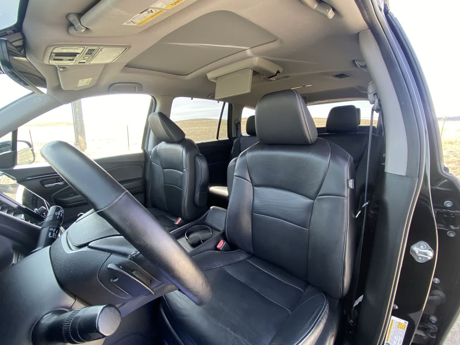 2019 Honda Pilot Touring 8-Passenger 8