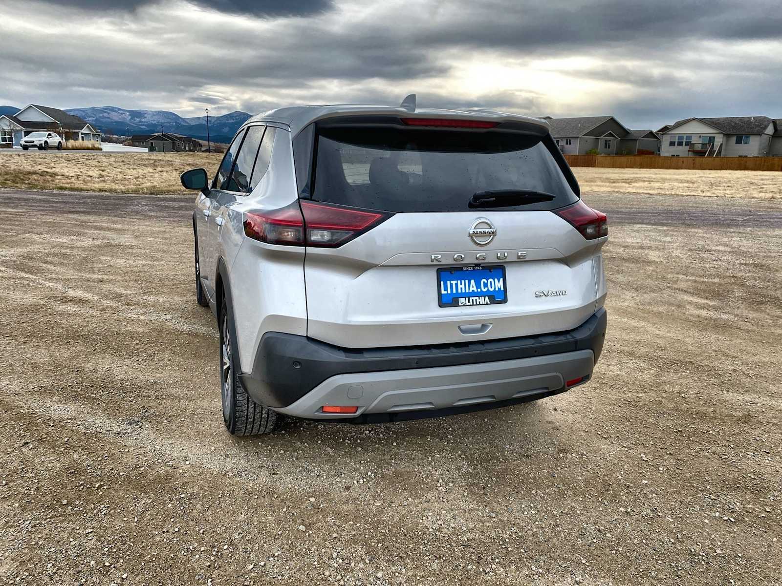 2021 Nissan Rogue SV 12