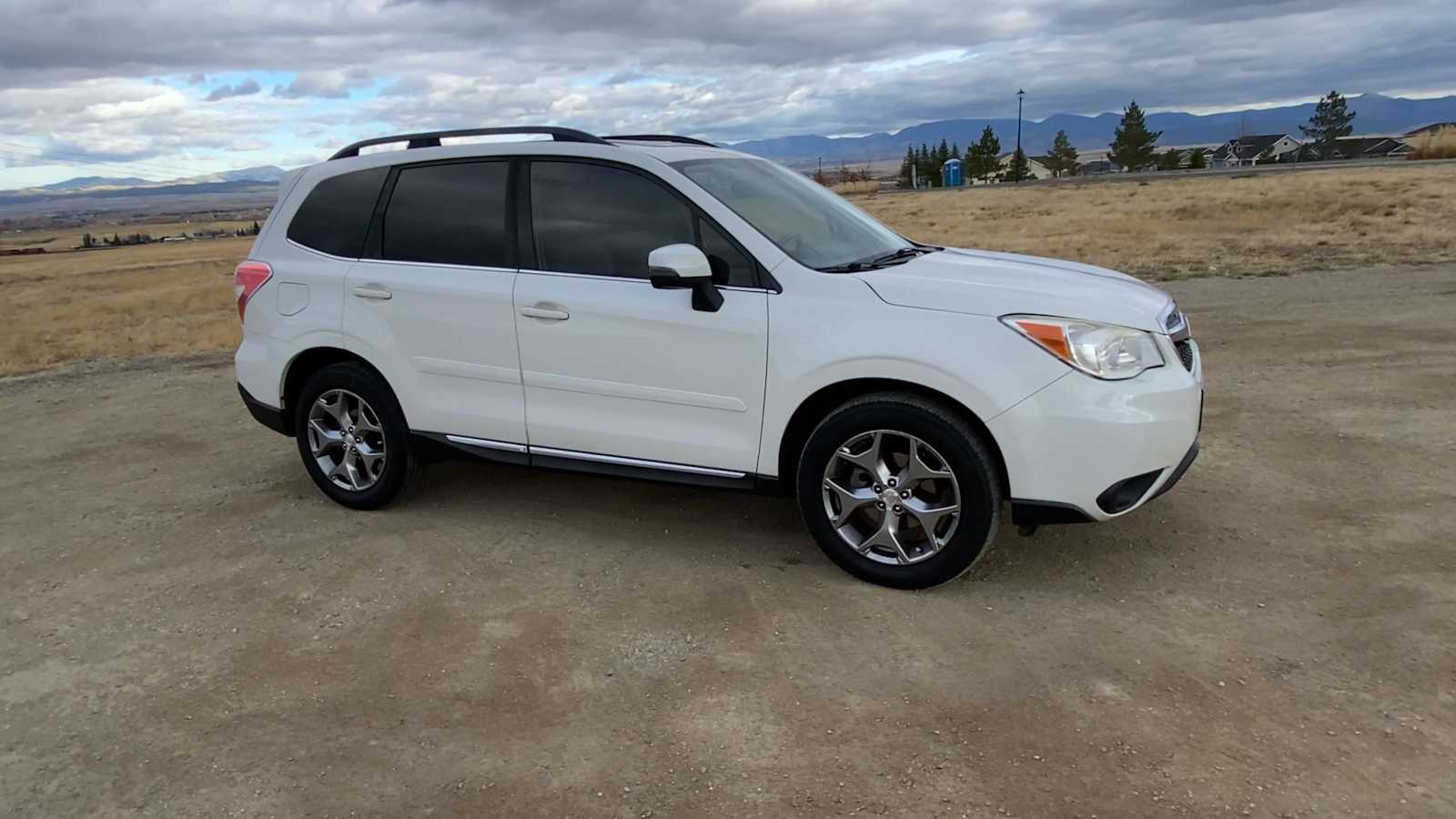 2016 Subaru Forester 2.5i Touring 2