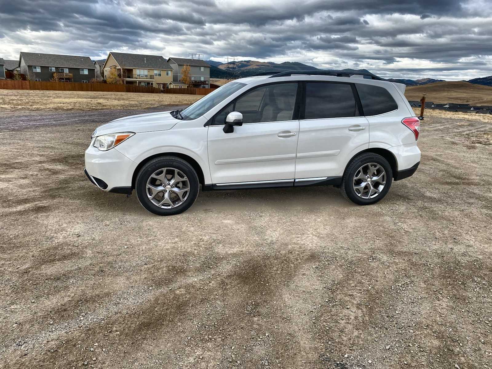 2016 Subaru Forester 2.5i Touring 10