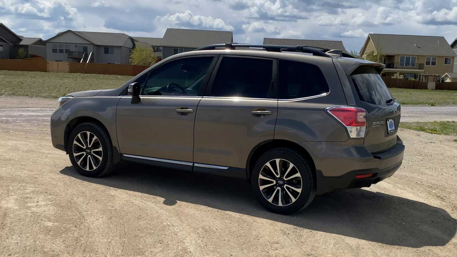 View vehicle photo 6