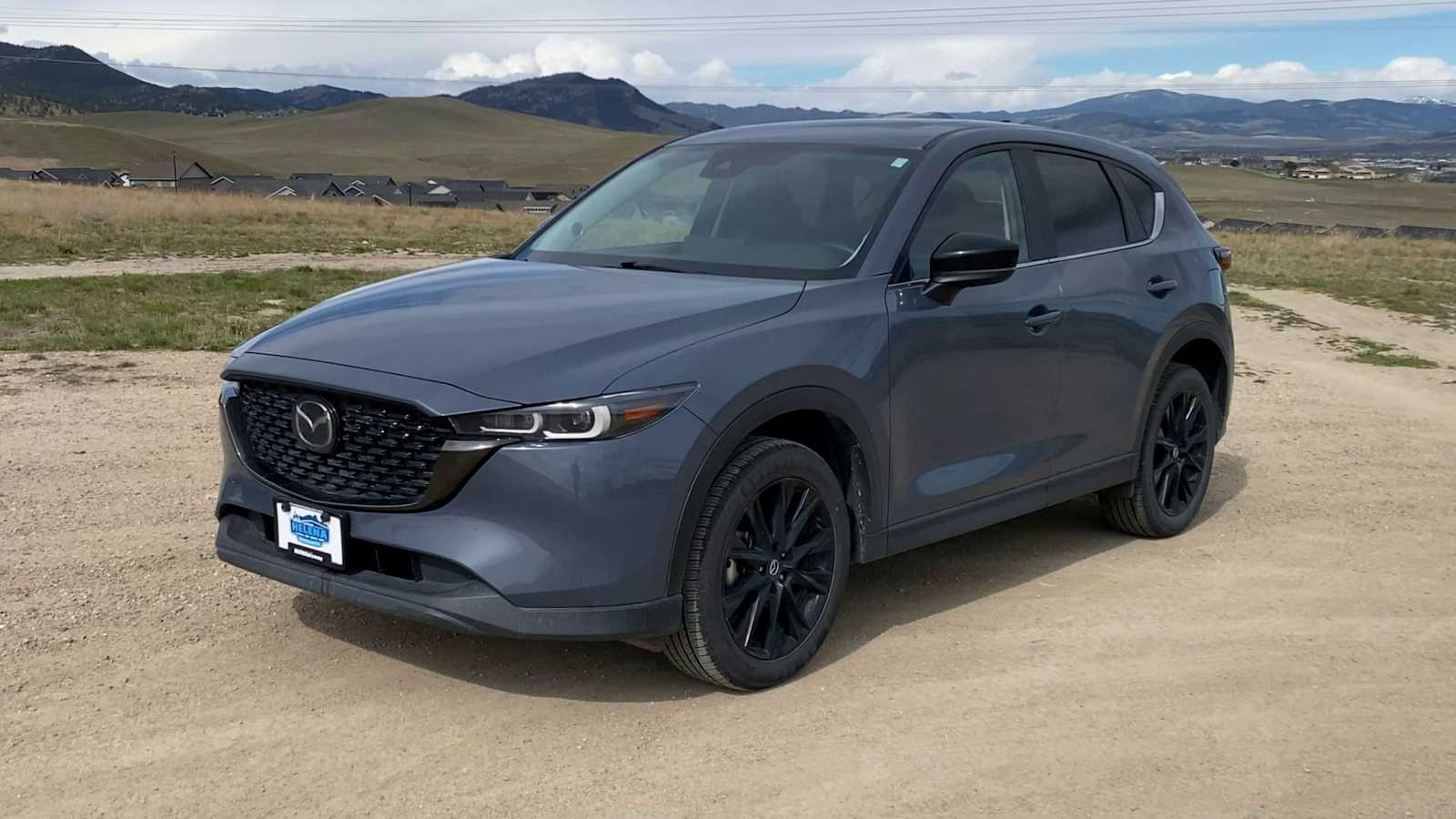 View vehicle photo 4