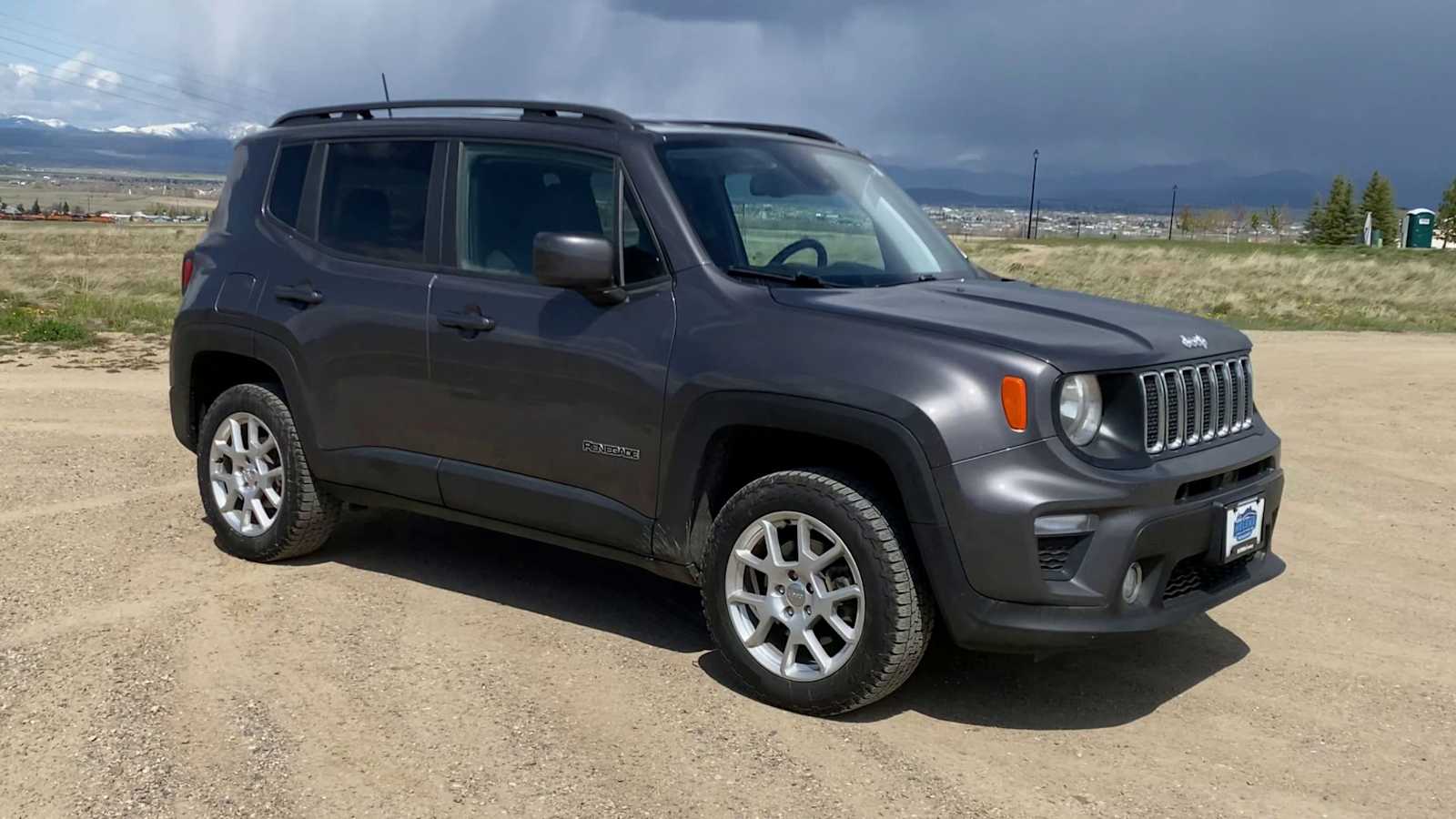 View vehicle photo 2