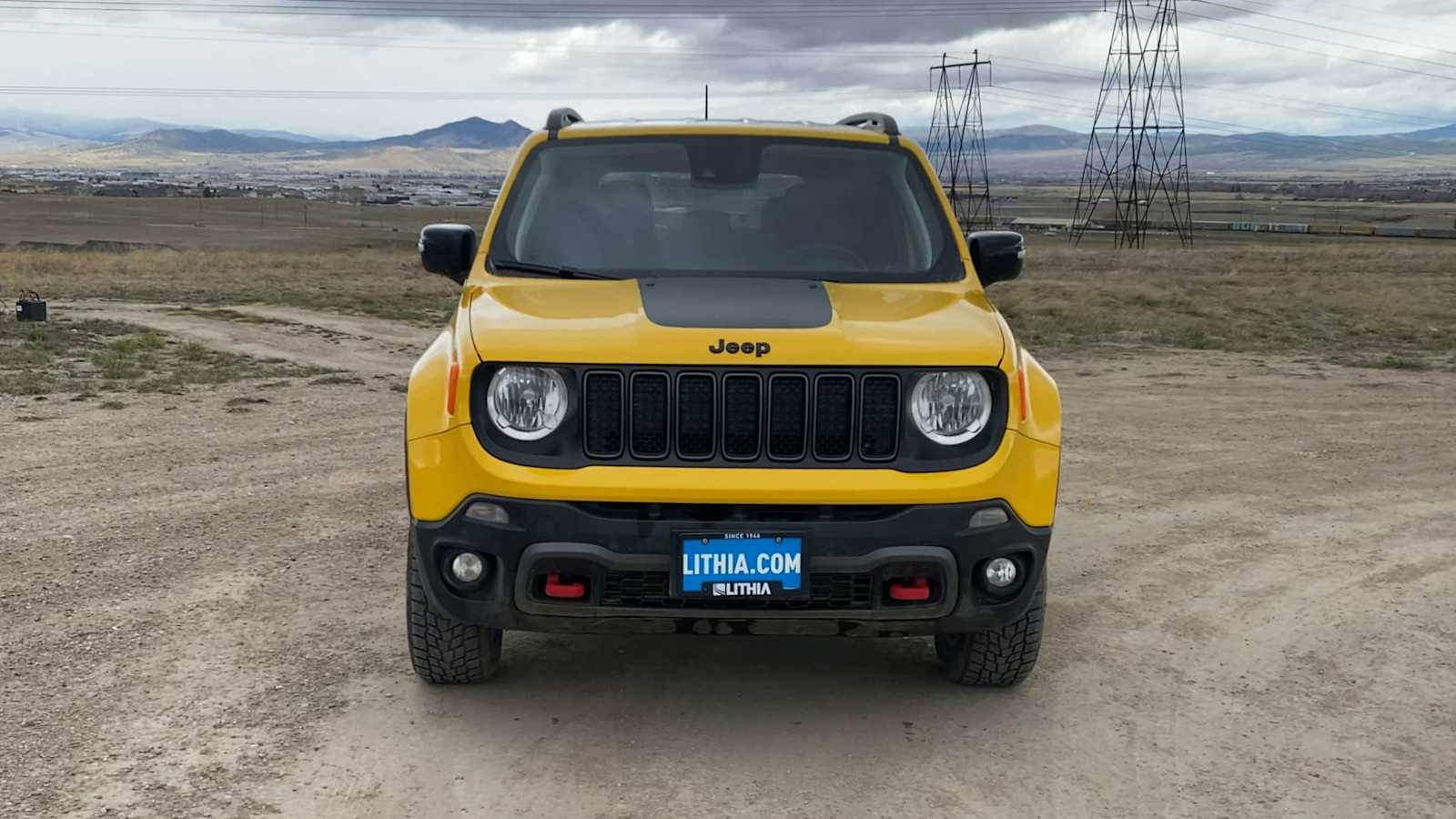 View vehicle photo 3