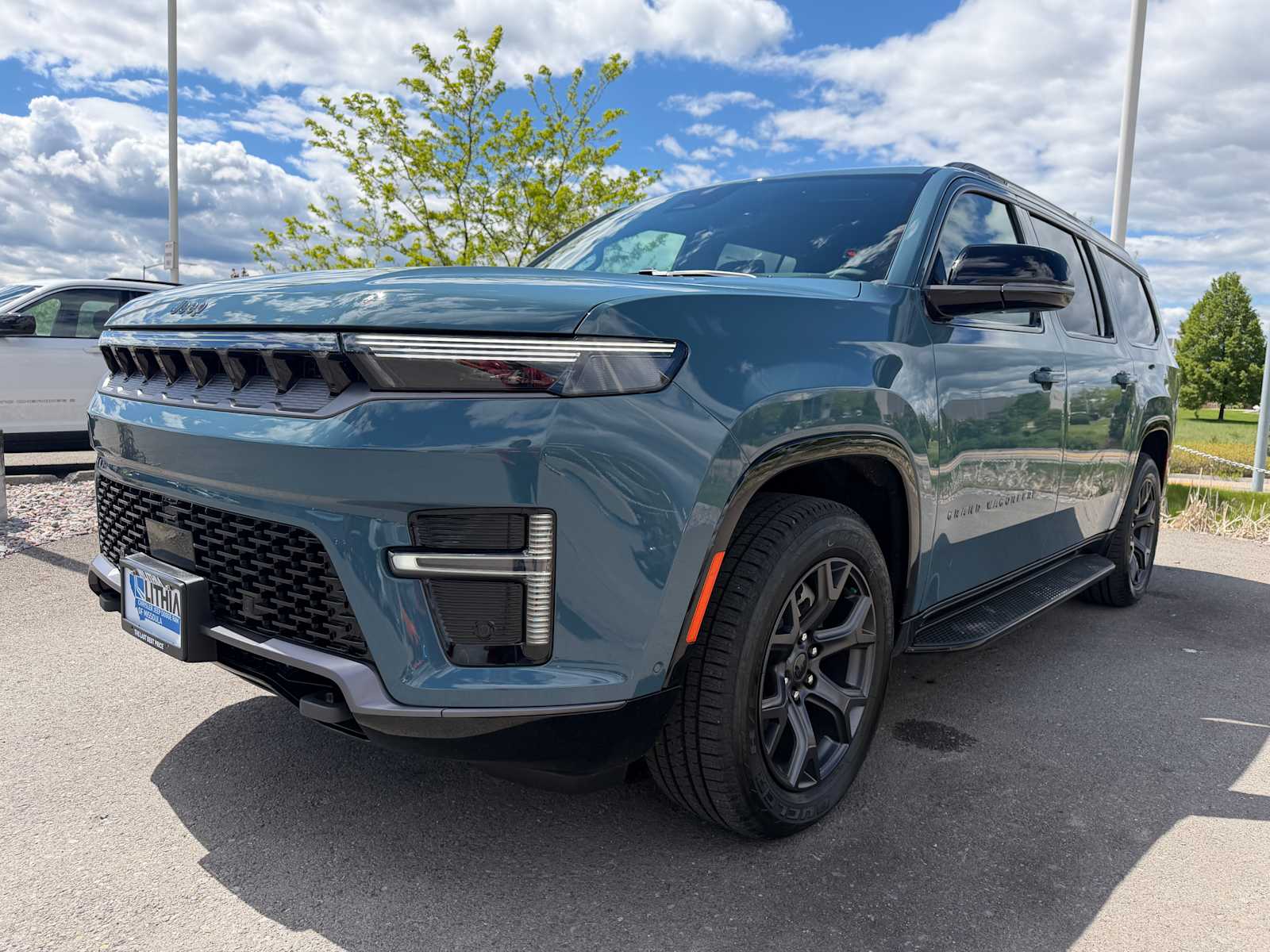 2026 Jeep Grand Wagoneer L