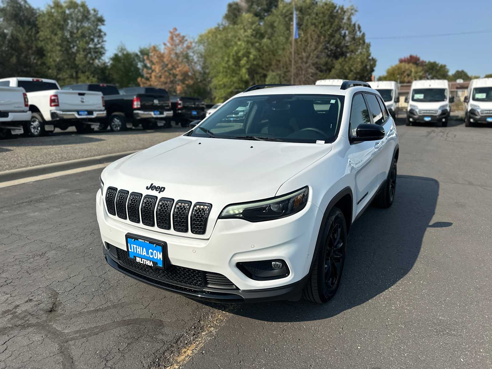 2023 Jeep Cherokee Altitude Lux