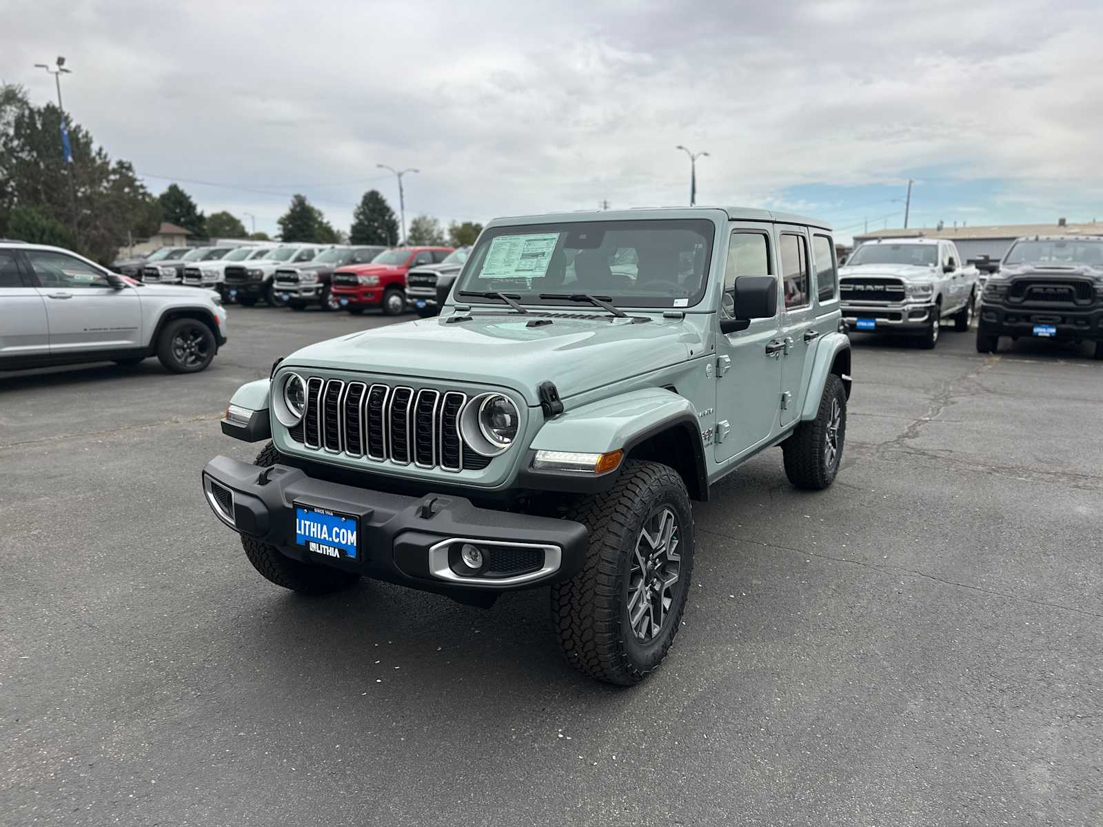 2024 Jeep Wrangler Sahara