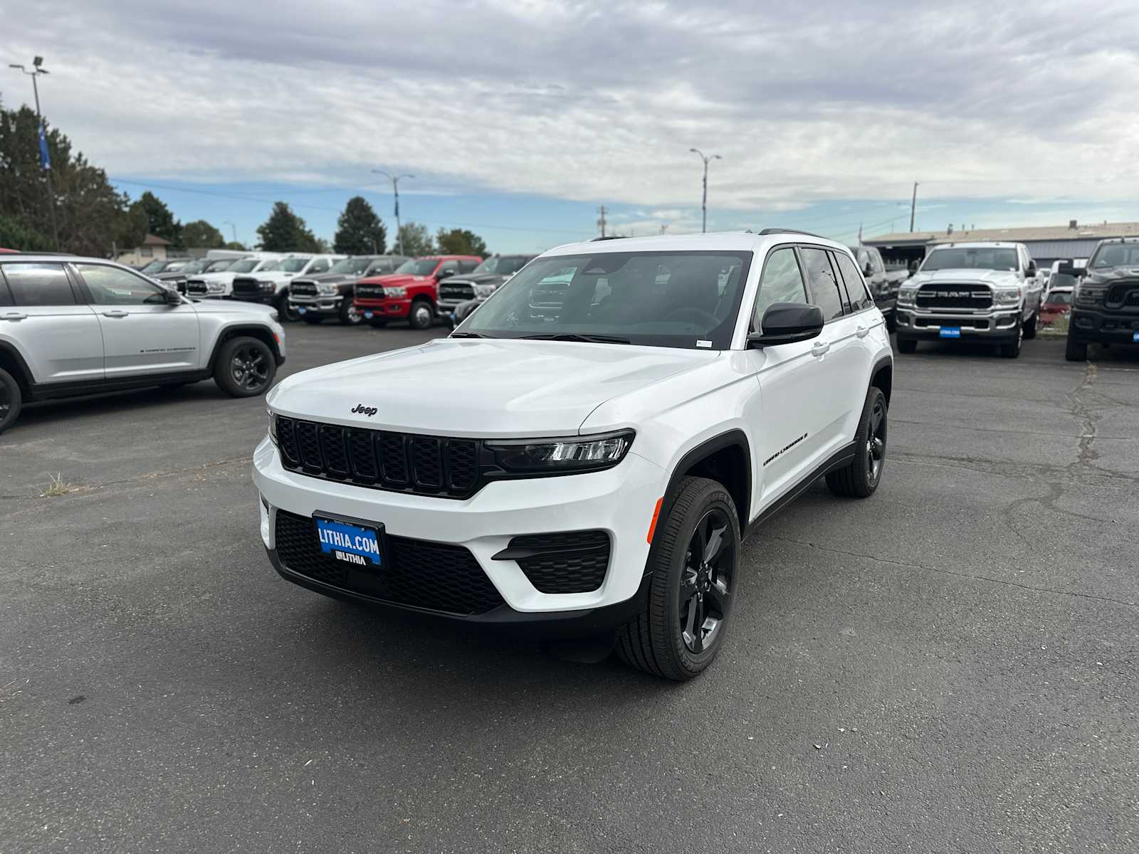 2024 Jeep Grand Cherokee Altitude