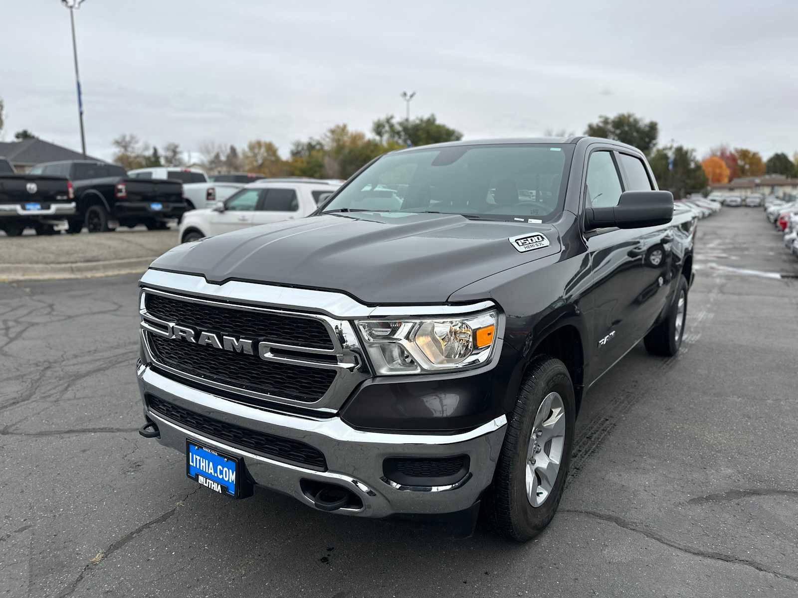 2022 RAM 1500 Tradesman 4x4 Crew Cab 57 Box