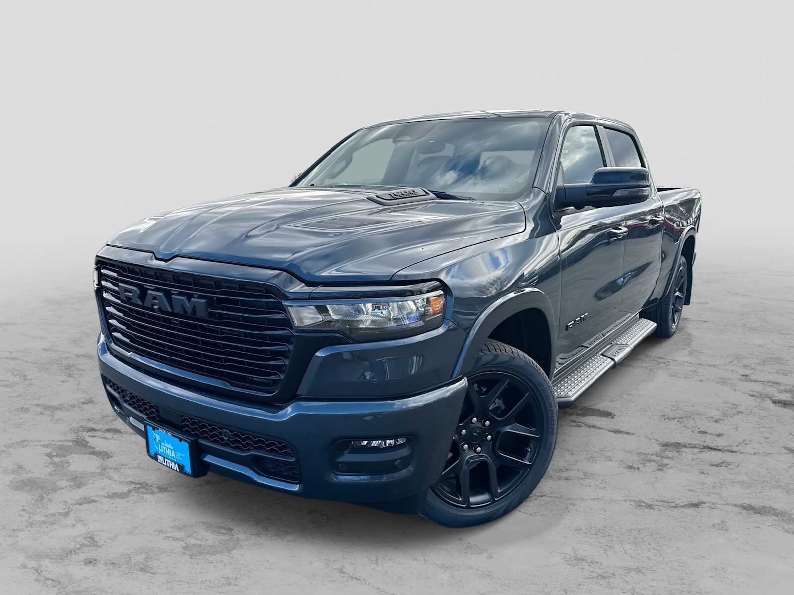 2026 RAM 1500 Laramie Crew Cab 4WD