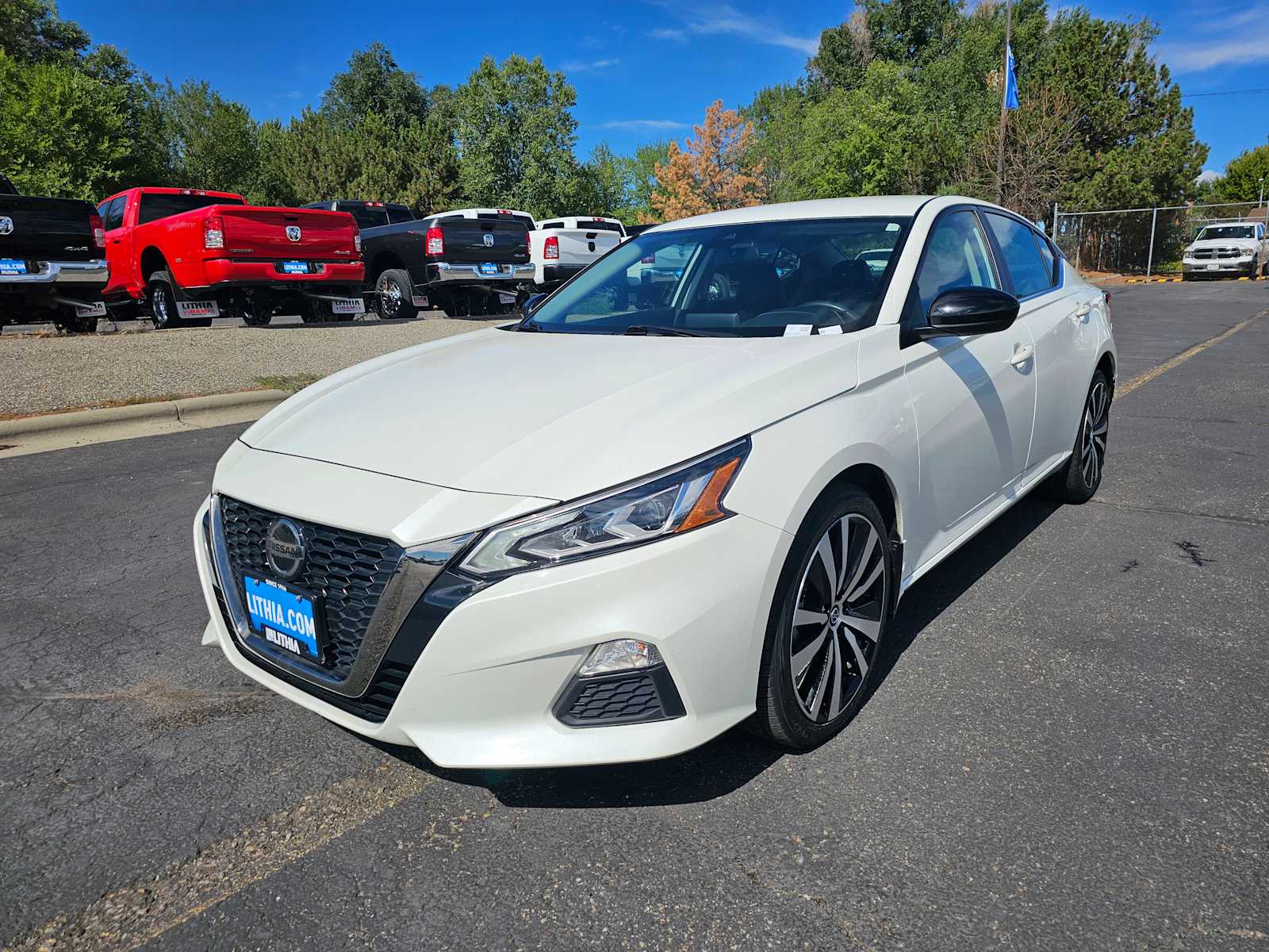 Used 2022 Nissan Altima SR with VIN 1N4BL4CW8NN423108 for sale in Billings, MT