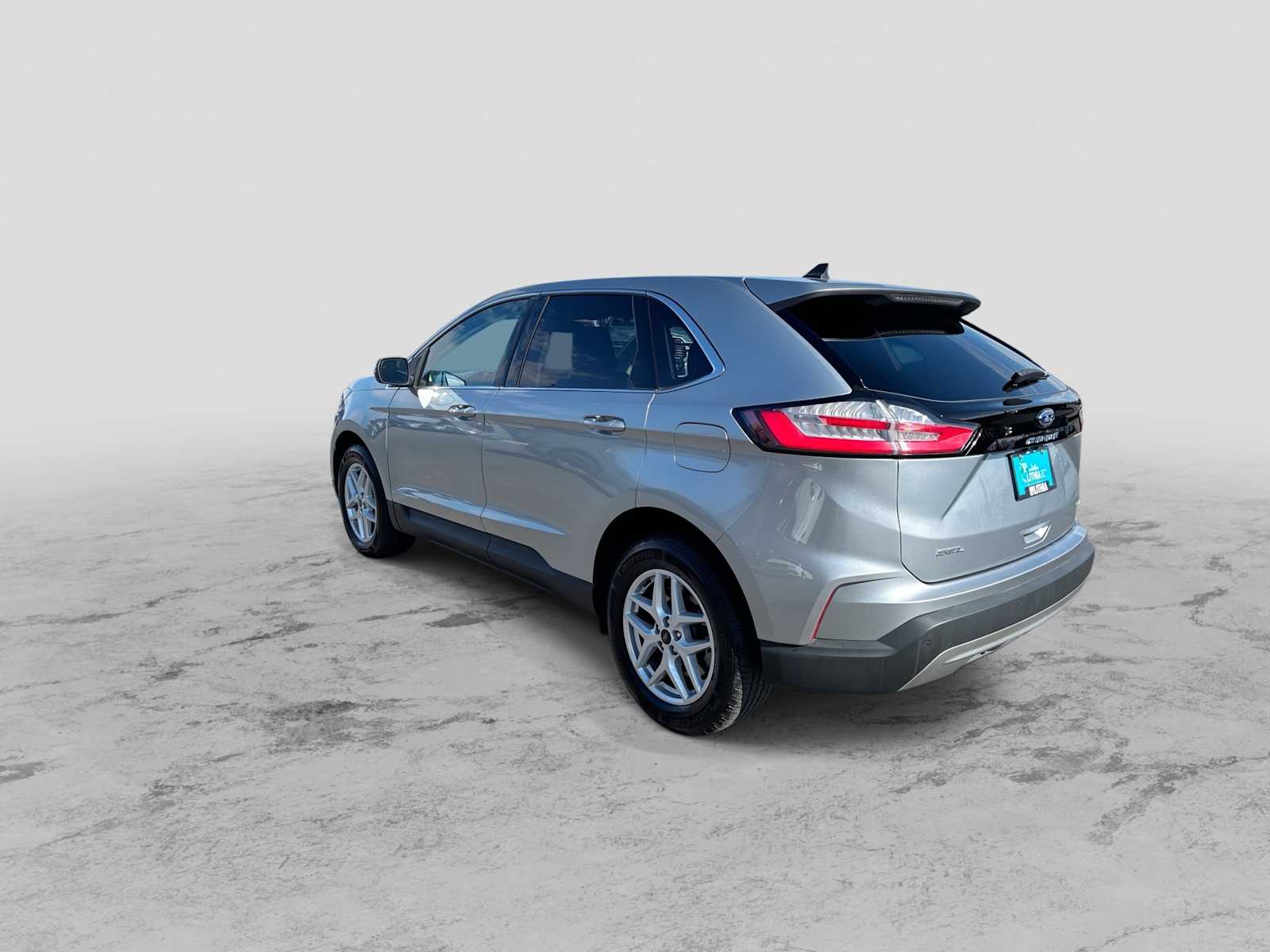 View vehicle photo 6