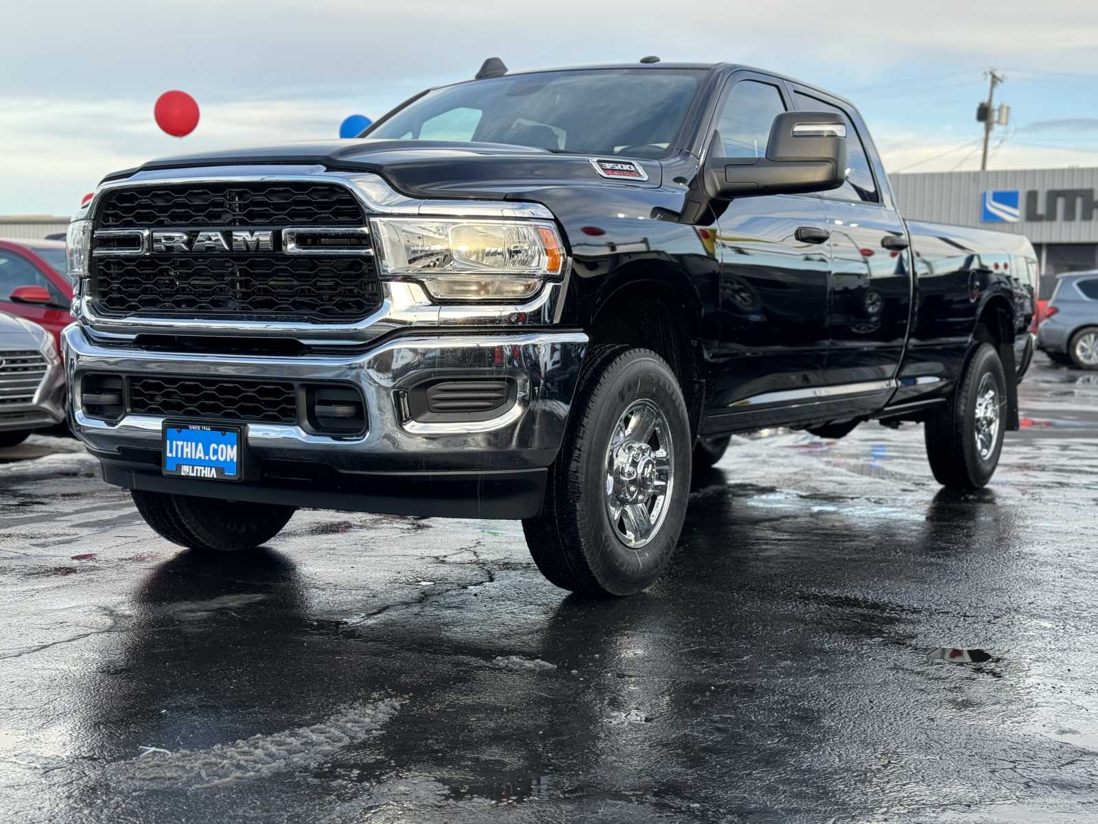 2024 RAM 3500 Tradesman 4x4 Crew Cab 8 Box