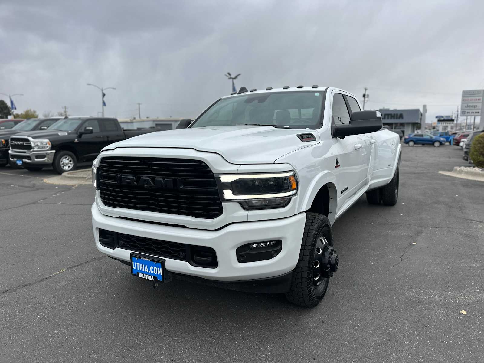 2021 RAM 3500 Laramie 4x4 Crew Cab 8 Box