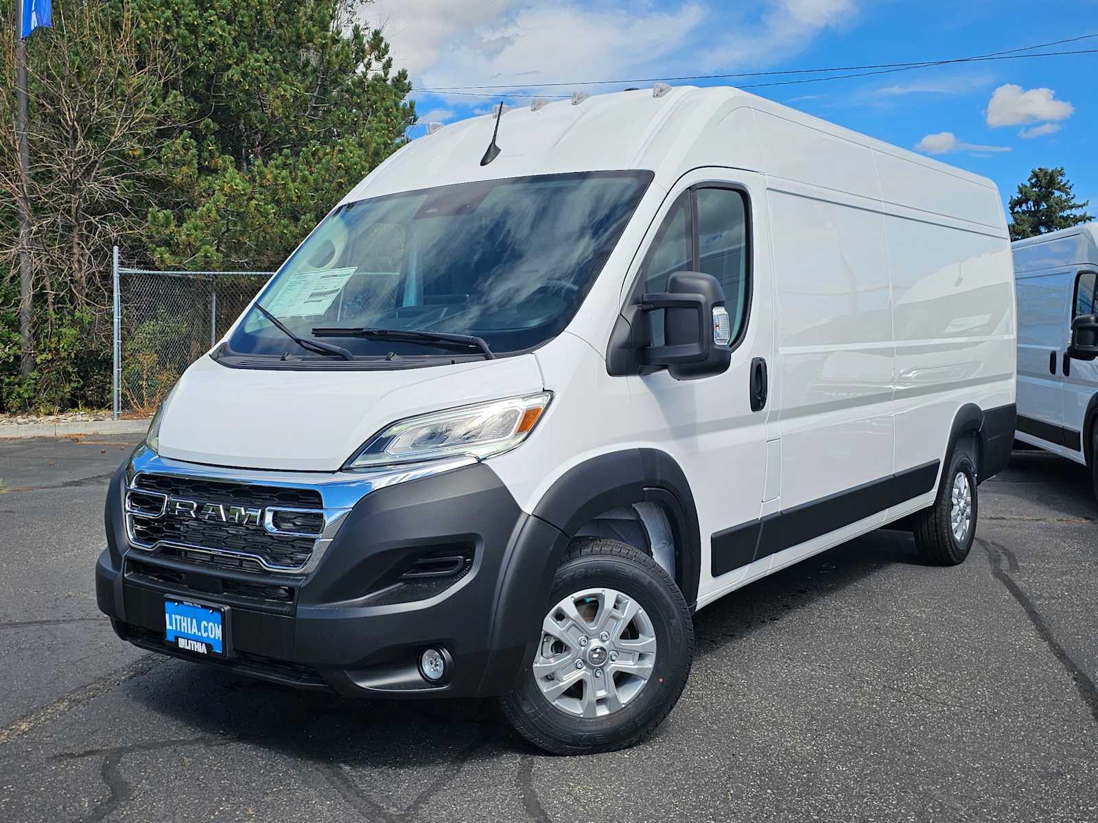 2024 RAM ProMaster Cargo Van SLT