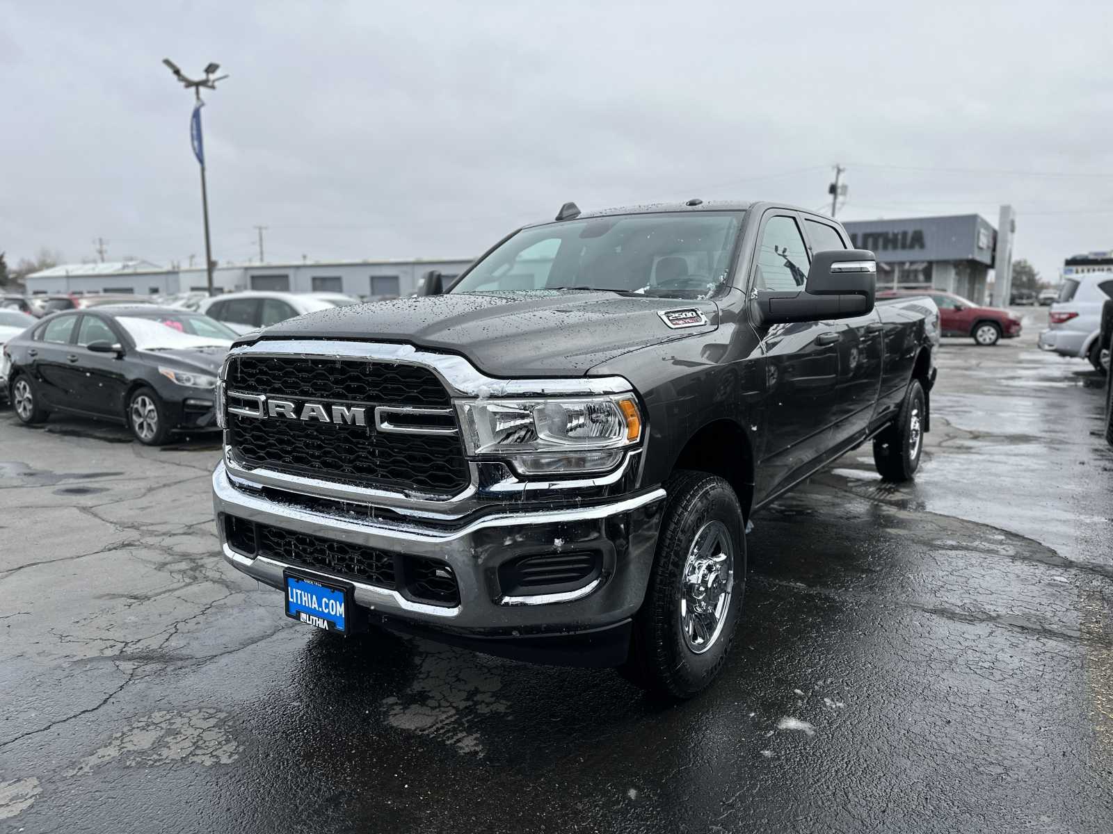 2024 RAM 2500 Tradesman 4x4 Crew Cab 8 Box