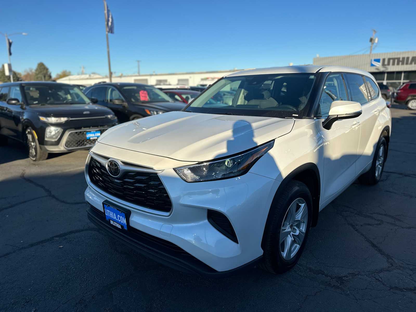 2022 Toyota Highlander L