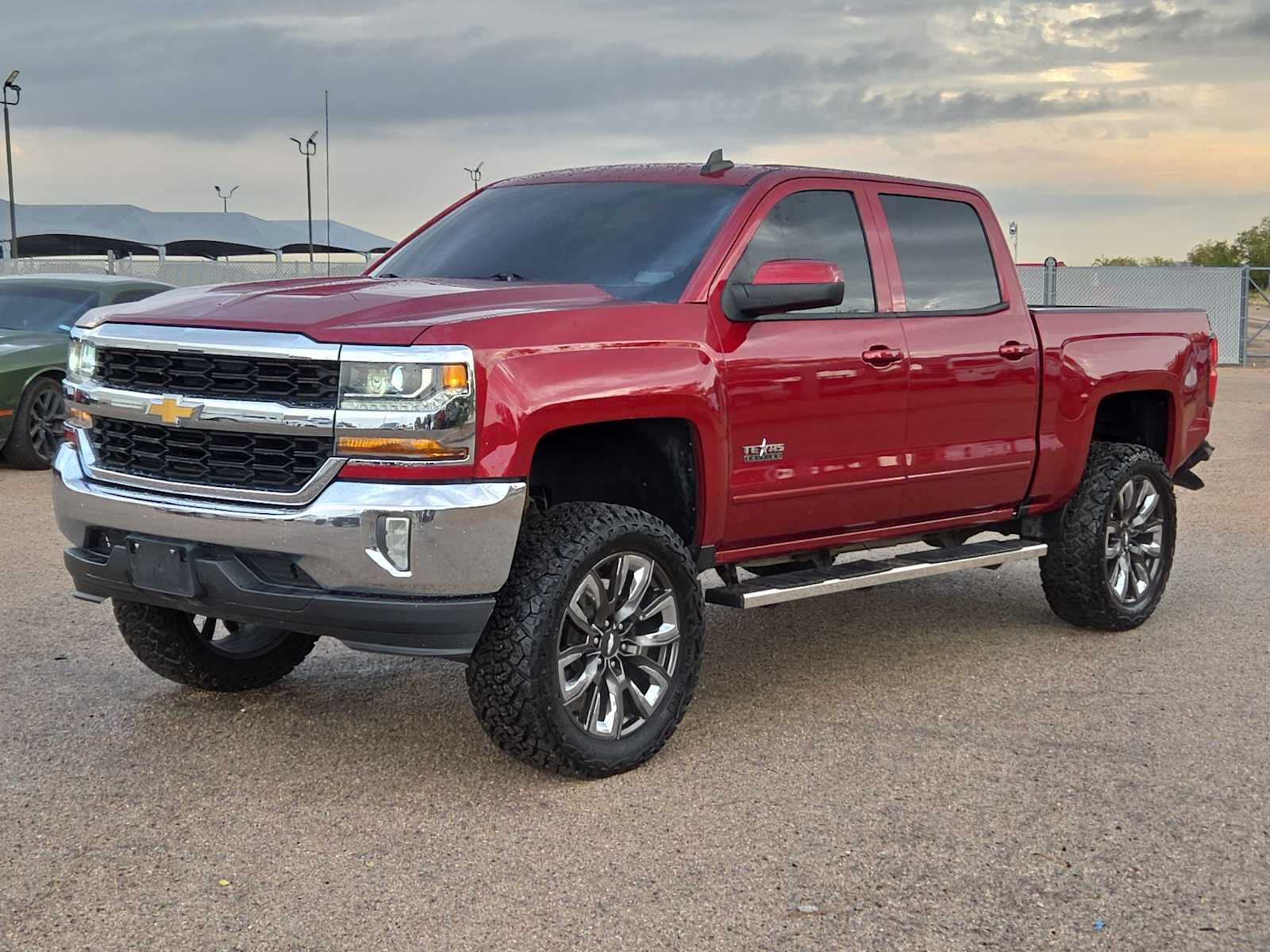 2018 Chevrolet Silverado 1500 LT Crew Cab RWD