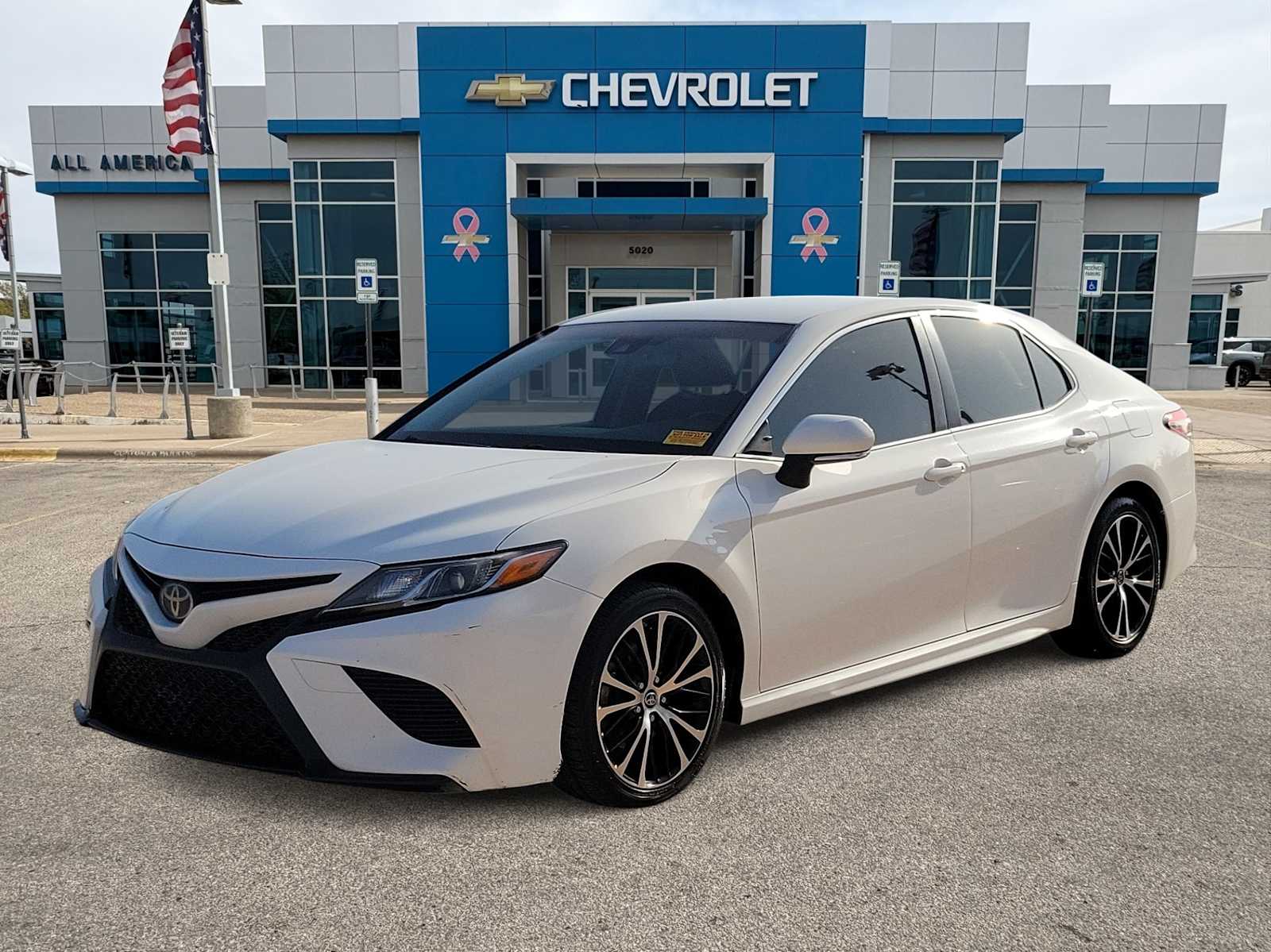  2018 Toyota Camry SE   