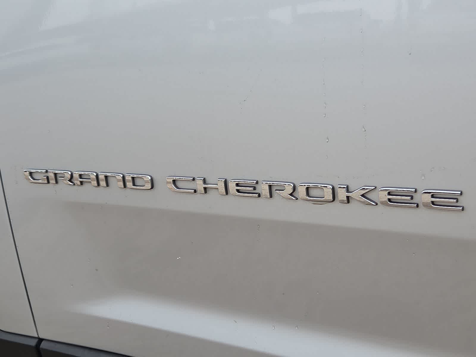 used 2024 Jeep Grand Cherokee car, priced at $26,213