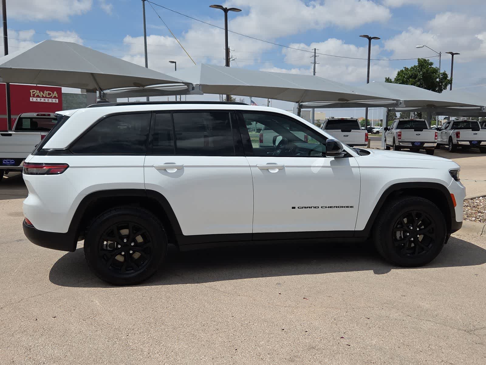 used 2024 Jeep Grand Cherokee car, priced at $28,212