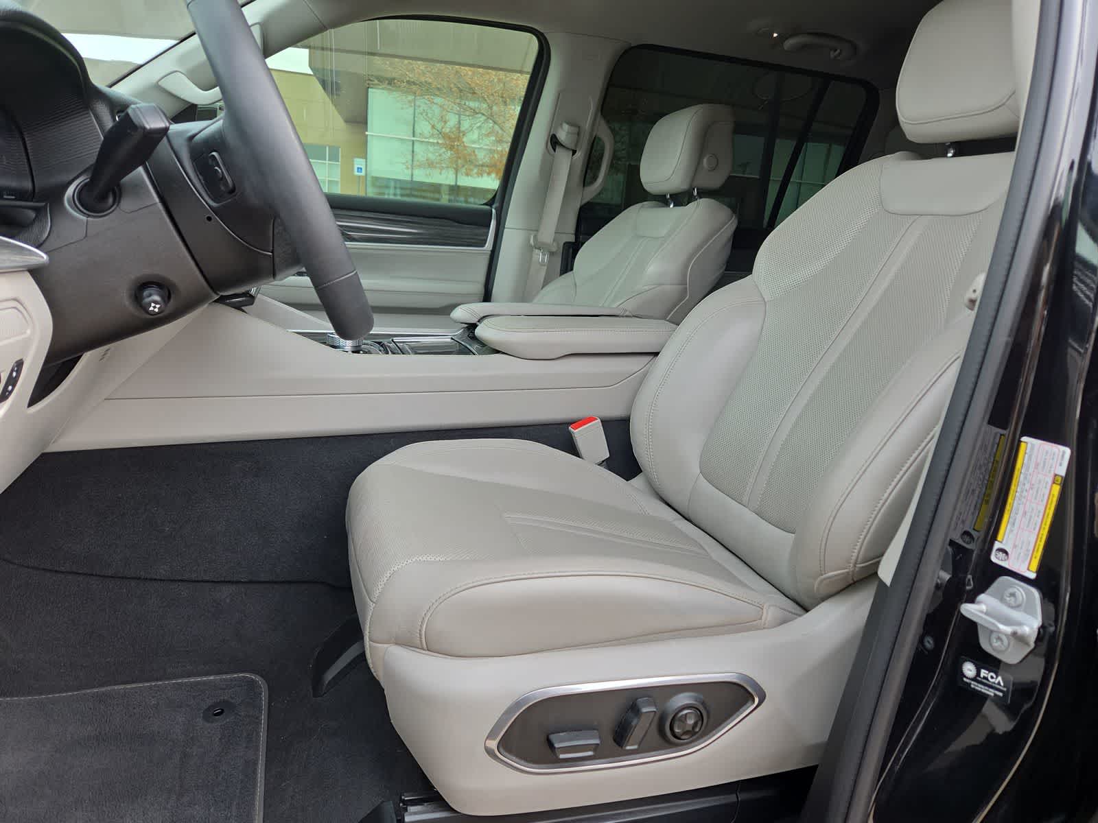 used 2022 Jeep Wagoneer car, priced at $39,987