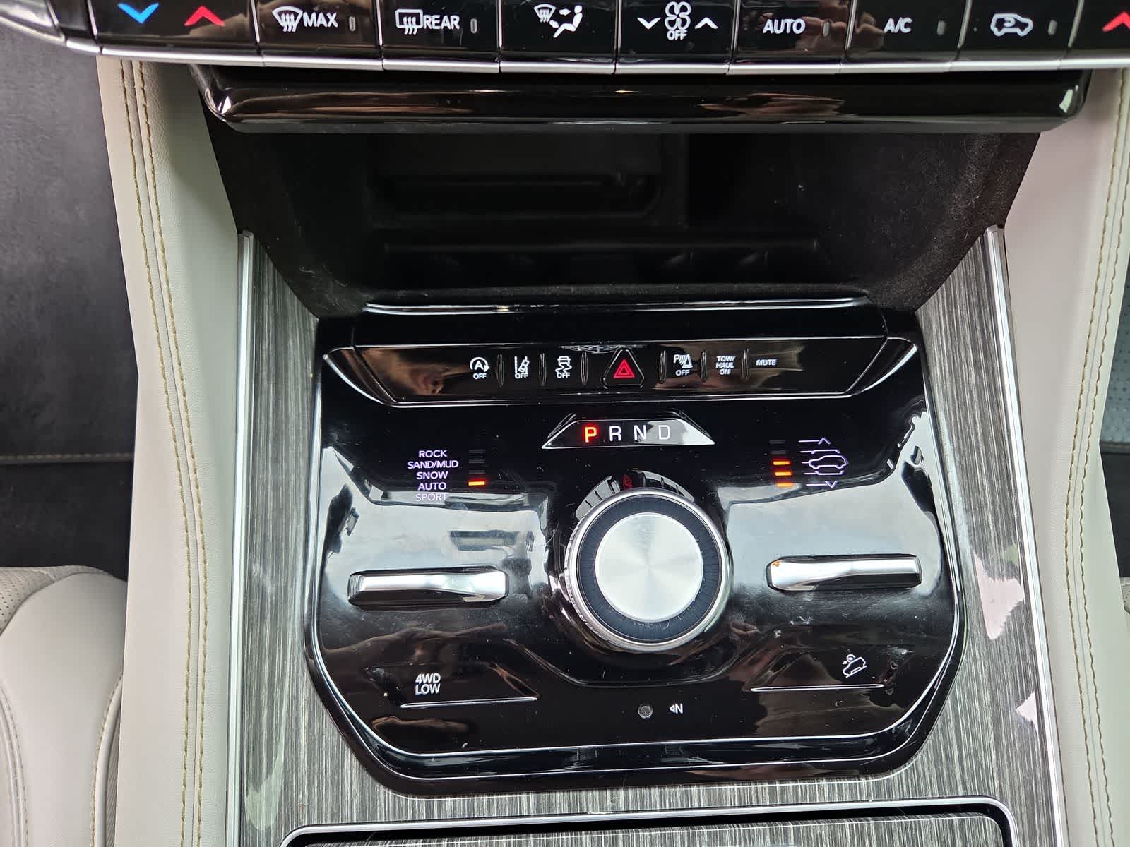 used 2022 Jeep Wagoneer car, priced at $39,987