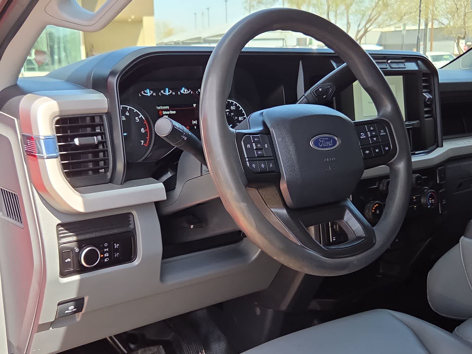 used 2023 Ford Super Duty F-250 SRW car, priced at $31,997