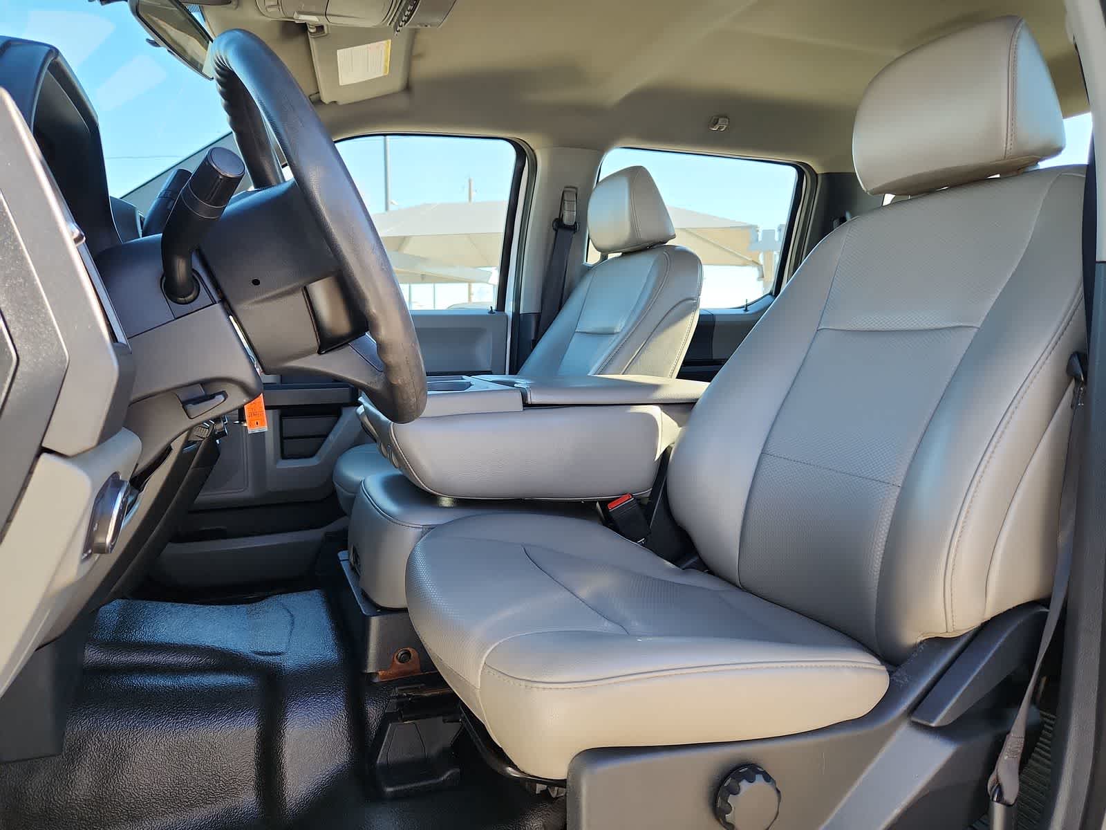 used 2022 Ford Super Duty F-250 SRW car, priced at $34,987