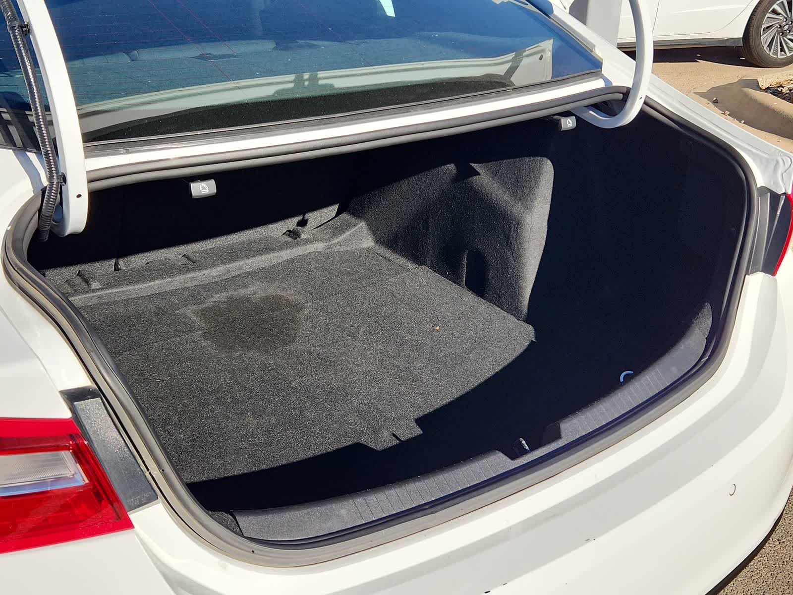 used 2024 Chevrolet Malibu car, priced at $19,987