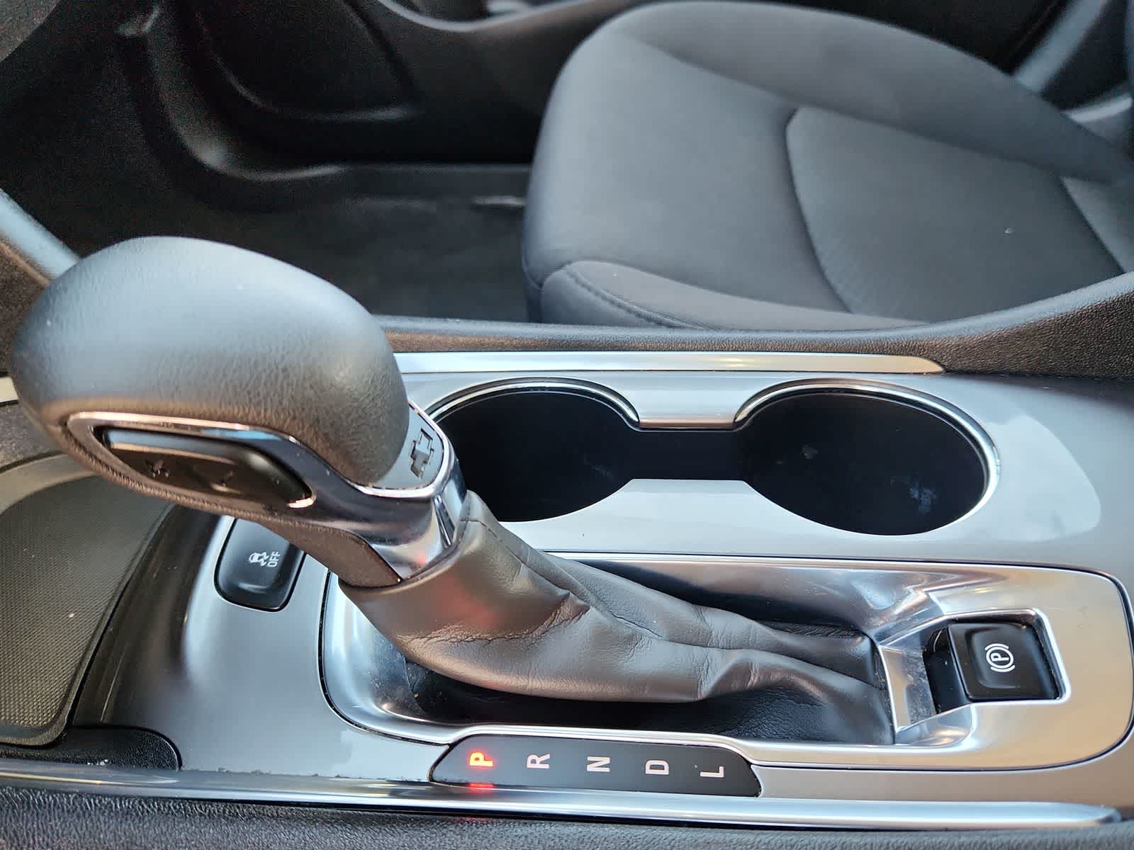 used 2024 Chevrolet Malibu car, priced at $19,987