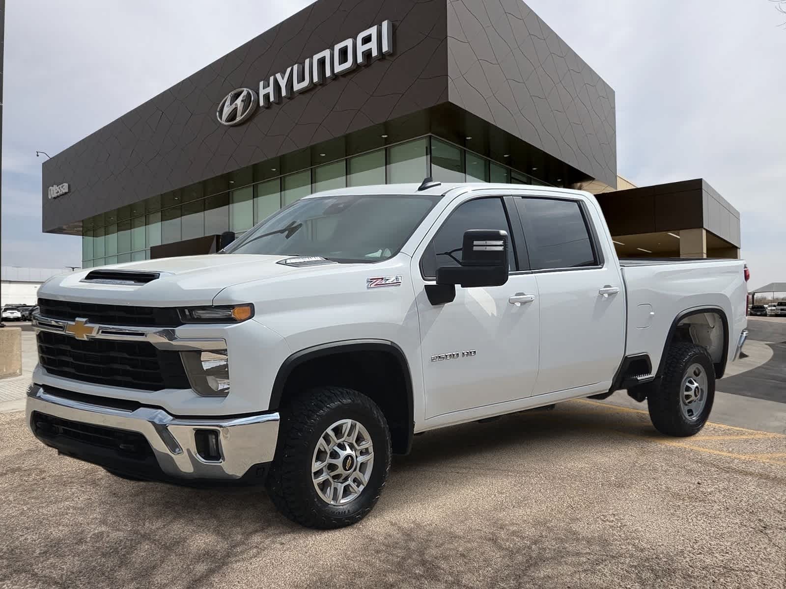 used 2024 Chevrolet Silverado 2500HD car, priced at $48,986