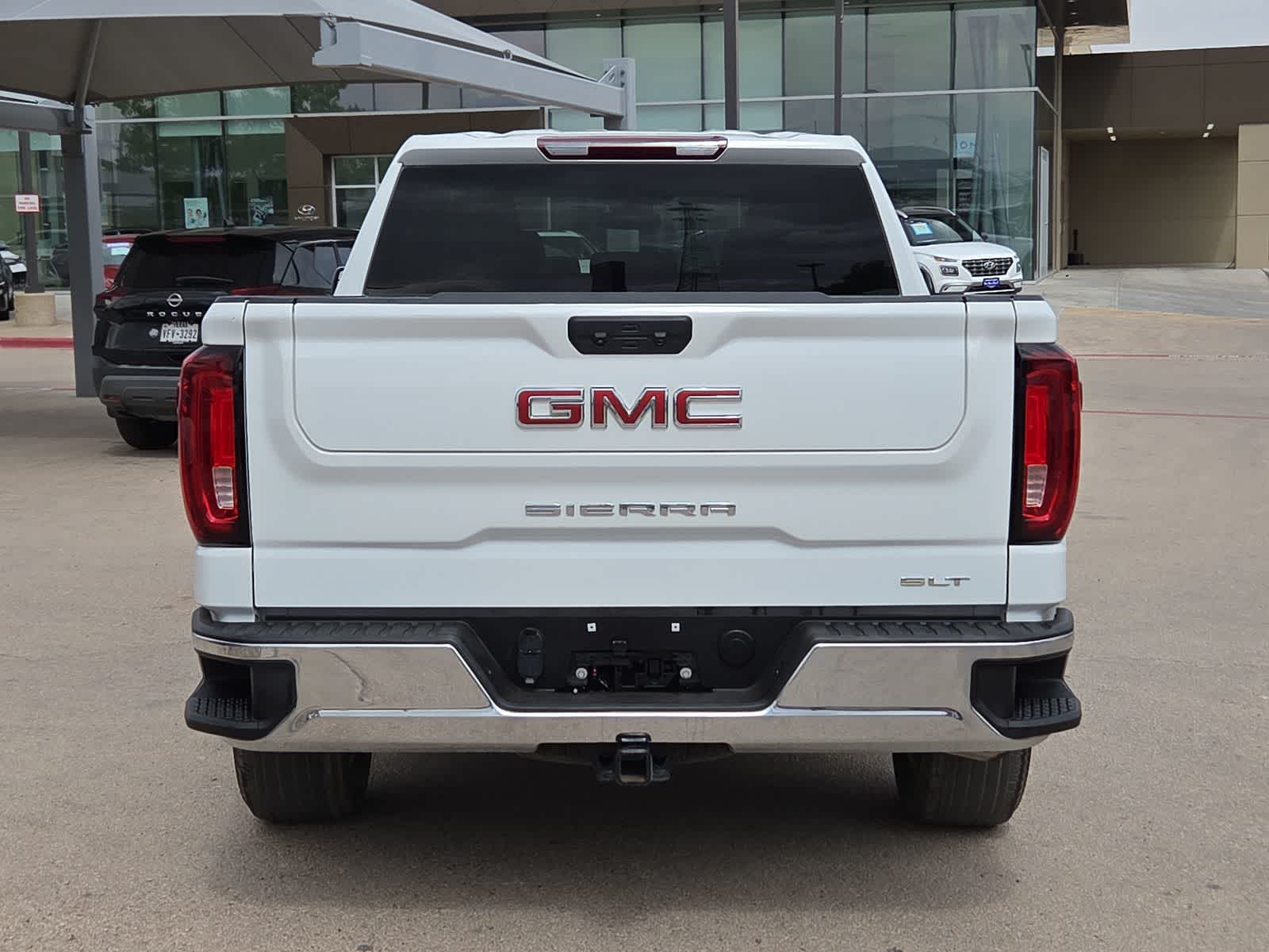 used 2025 GMC Sierra 1500 car, priced at $41,987