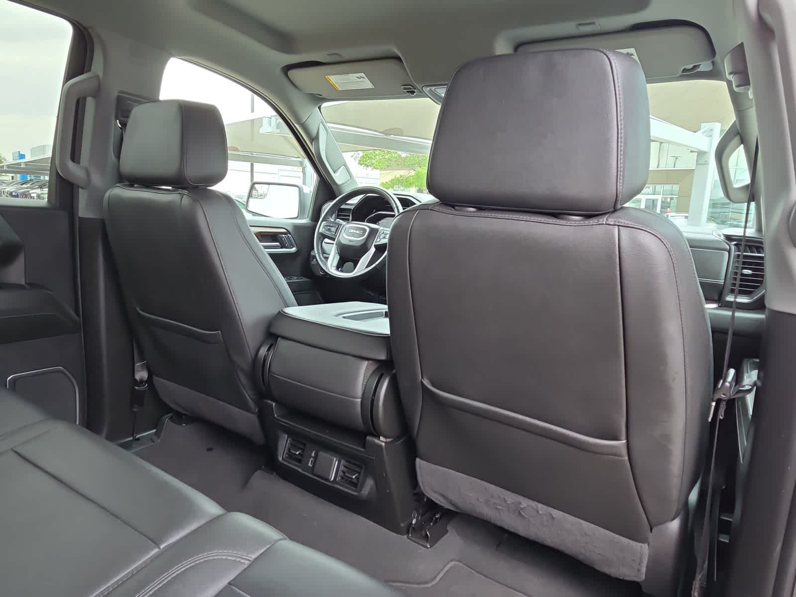 used 2025 GMC Sierra 1500 car, priced at $41,987