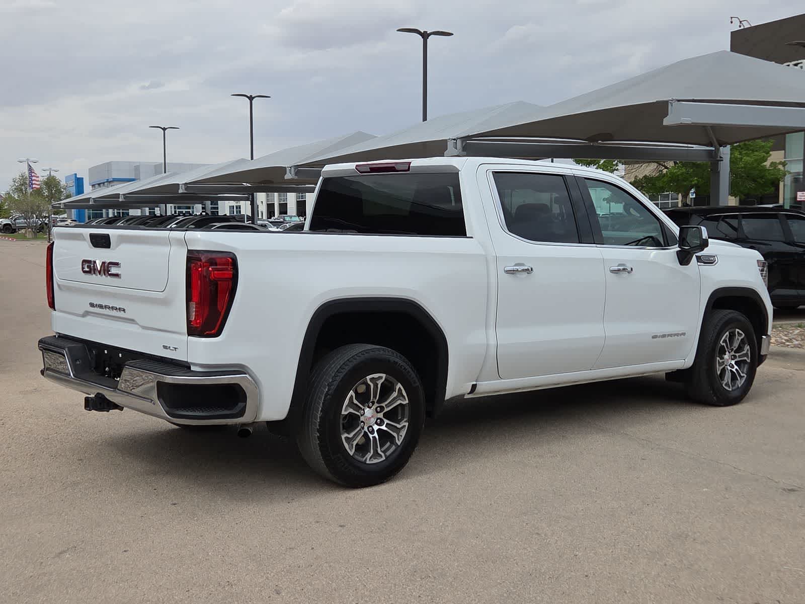 used 2025 GMC Sierra 1500 car, priced at $41,987