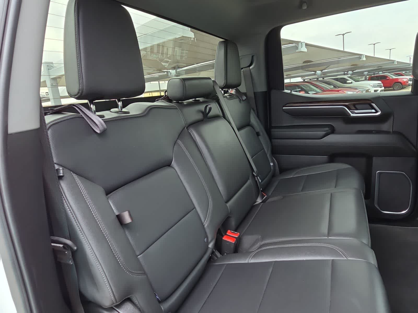 used 2025 GMC Sierra 1500 car, priced at $41,987