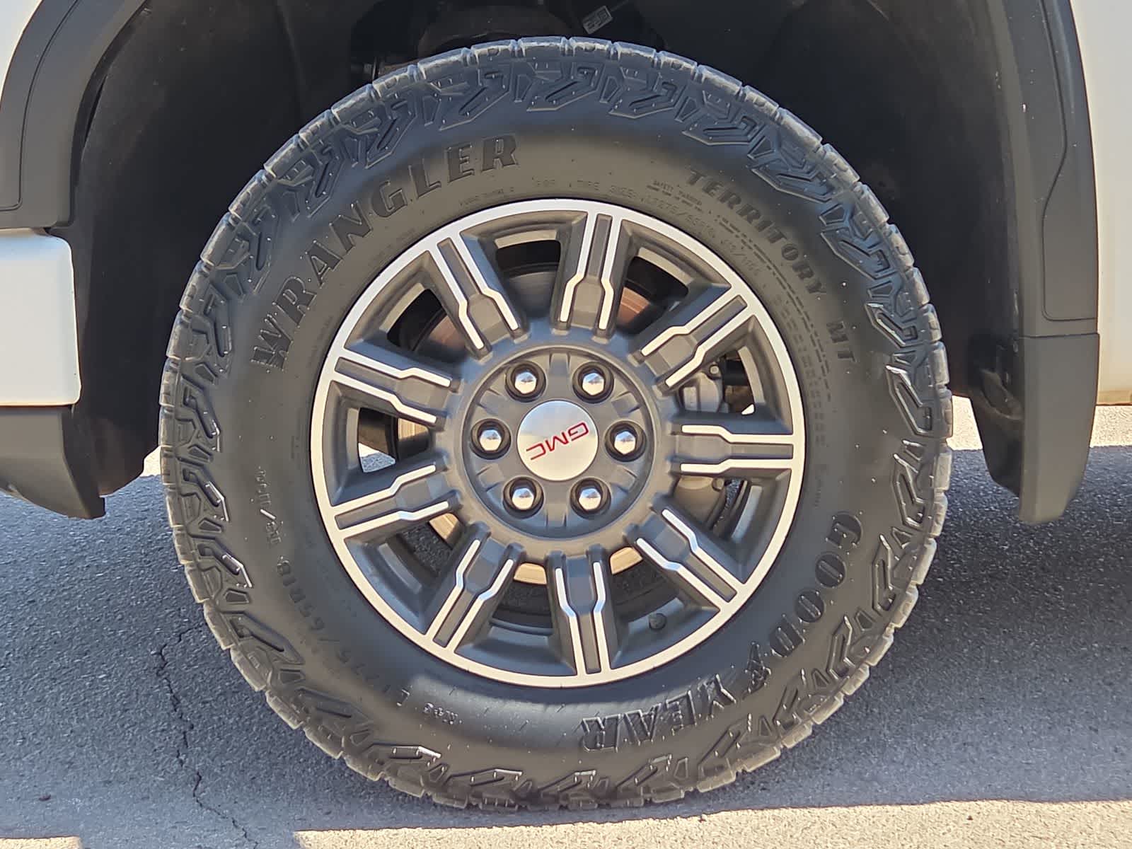 used 2025 GMC Sierra 1500 car, priced at $55,487