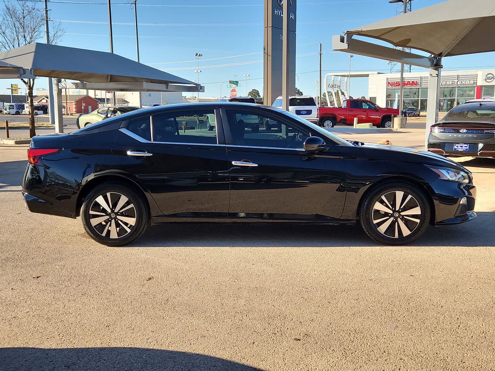 used 2022 Nissan Altima car, priced at $16,999