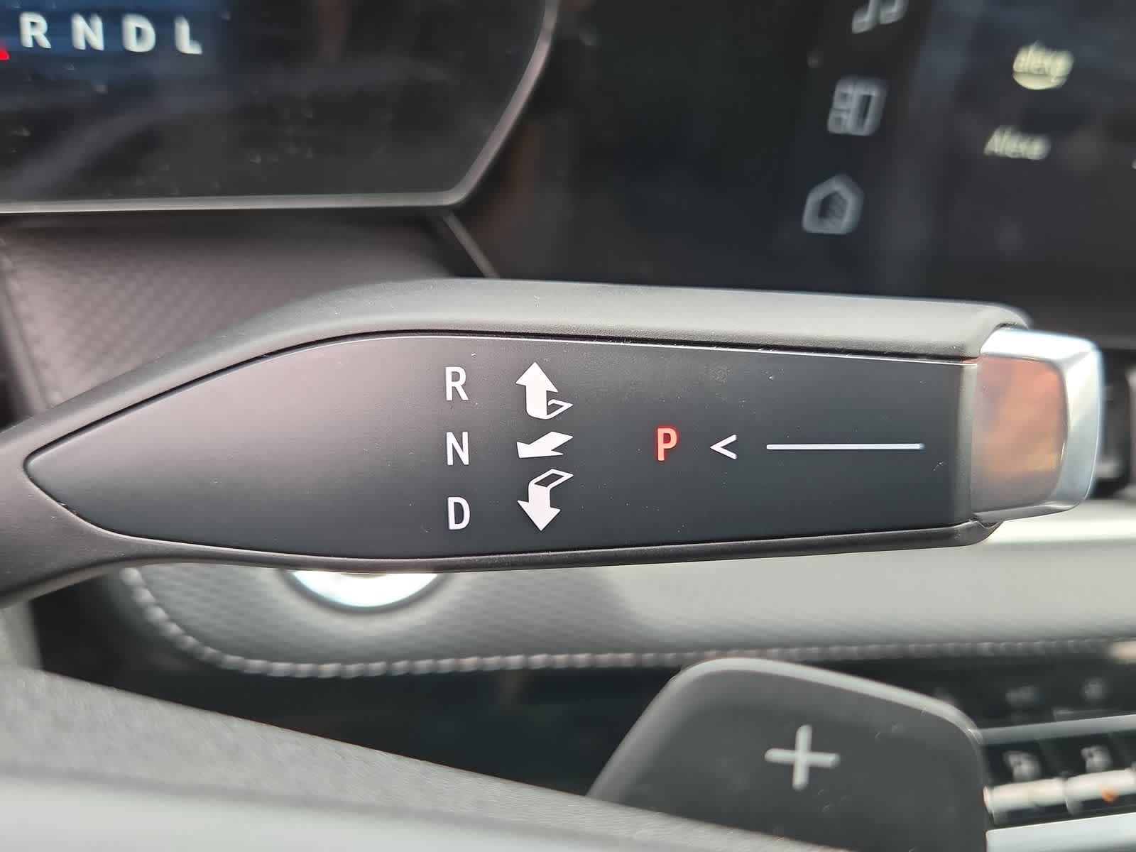 used 2025 Chevrolet Equinox car, priced at $27,988