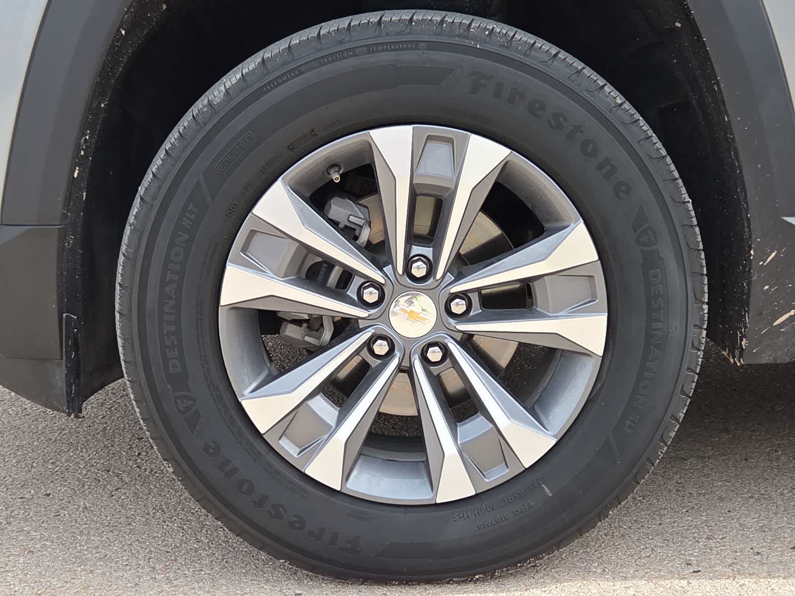 used 2025 Chevrolet Equinox car, priced at $27,988