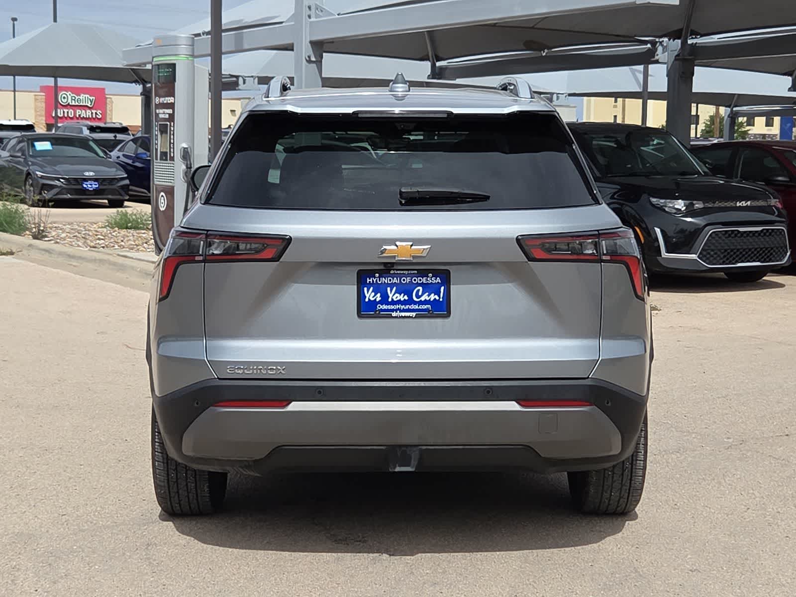used 2025 Chevrolet Equinox car, priced at $27,988