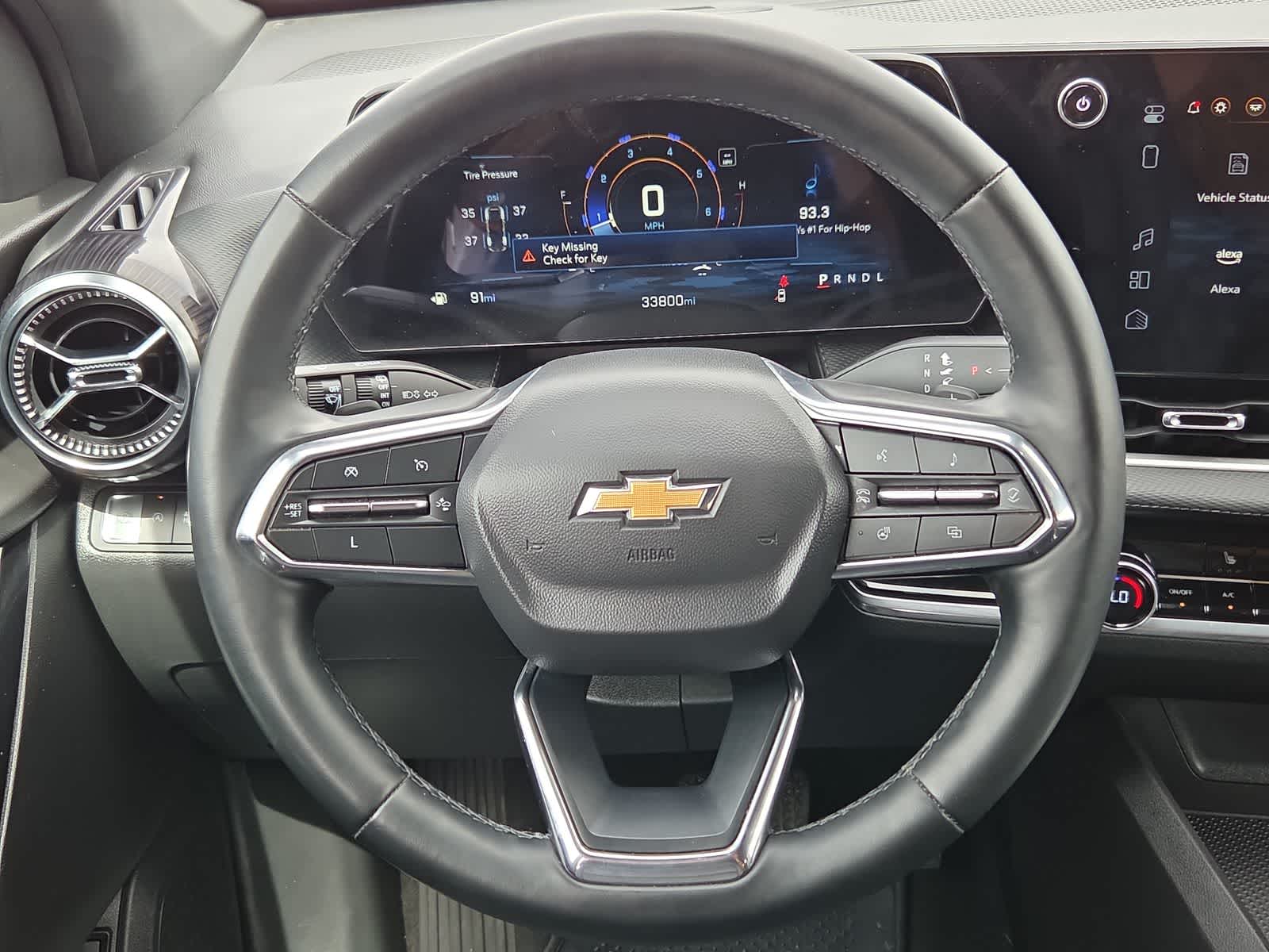 used 2025 Chevrolet Equinox car, priced at $27,988