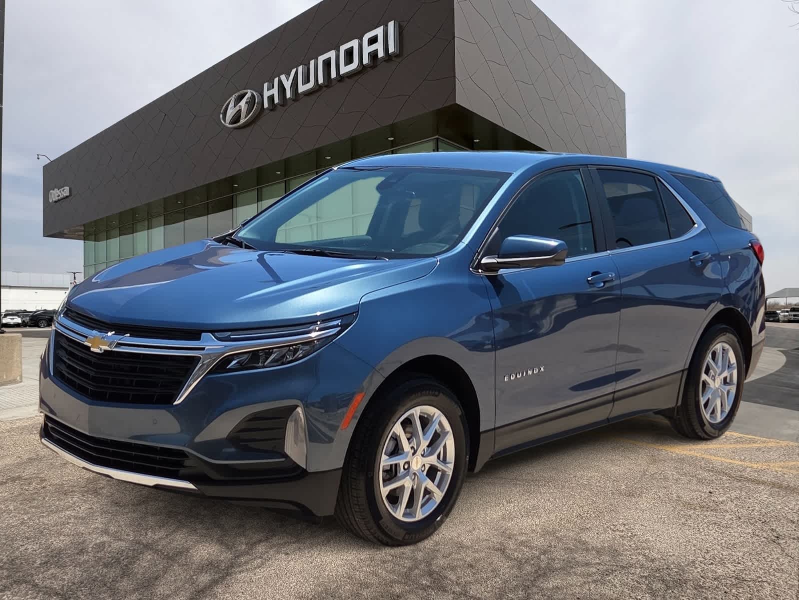 used 2024 Chevrolet Equinox car, priced at $26,213