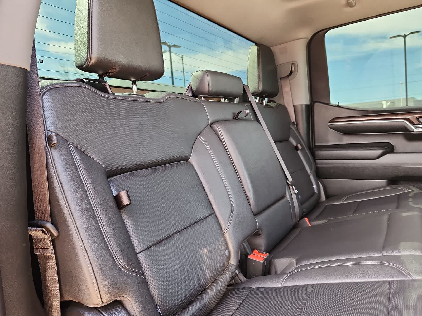 used 2024 GMC Sierra 1500 car, priced at $38,988