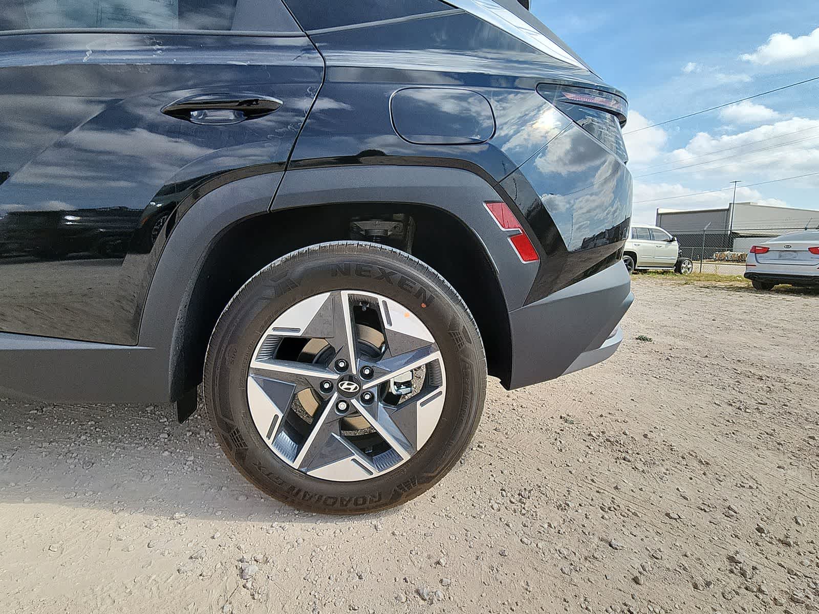 new 2025 Hyundai Tucson car, priced at $33,540