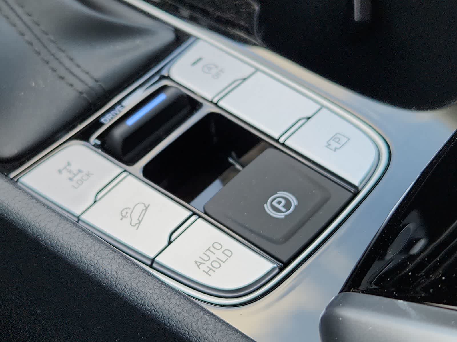 new 2025 Hyundai Tucson car, priced at $33,540