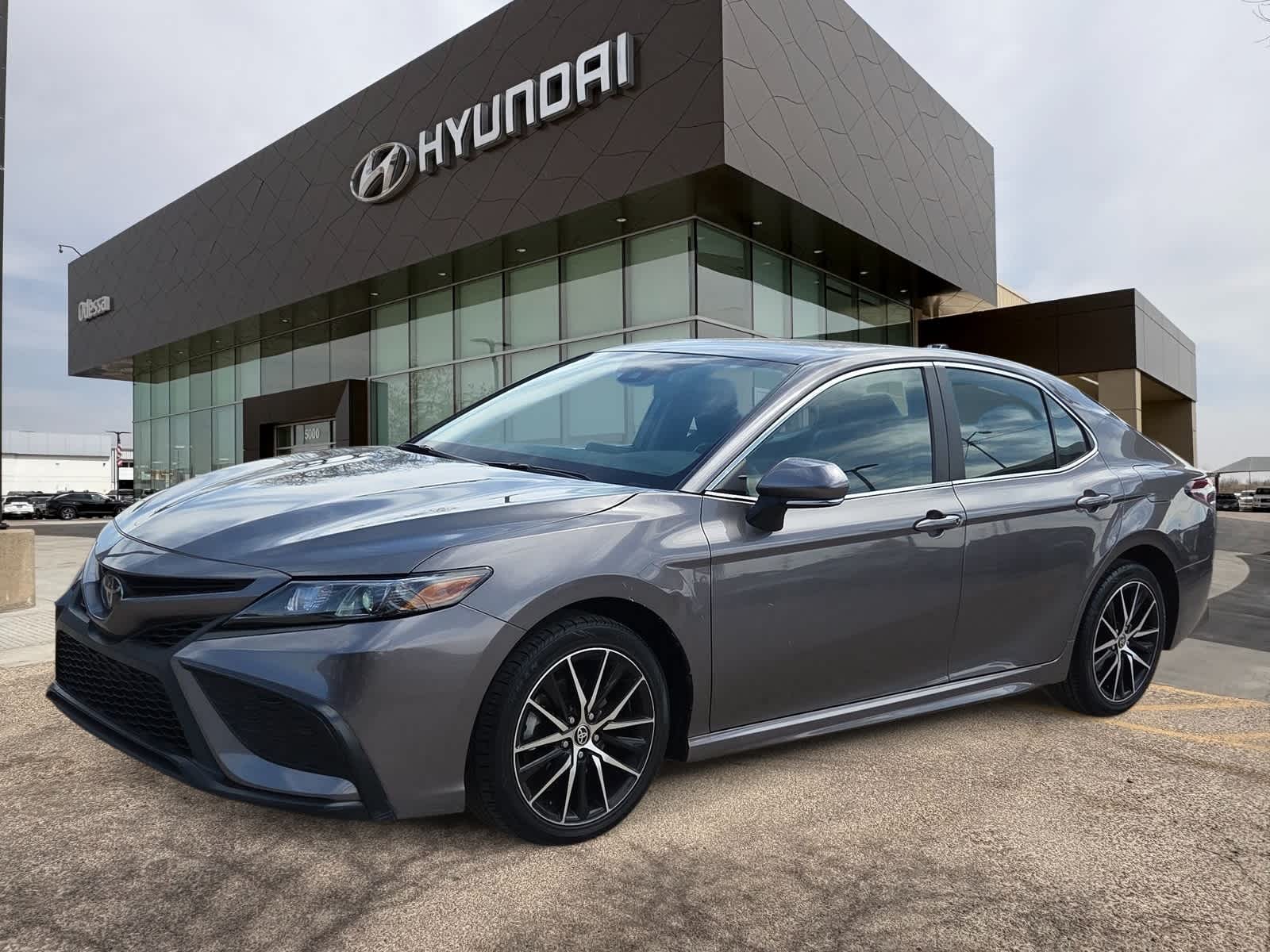 used 2024 Toyota Camry car, priced at $26,387