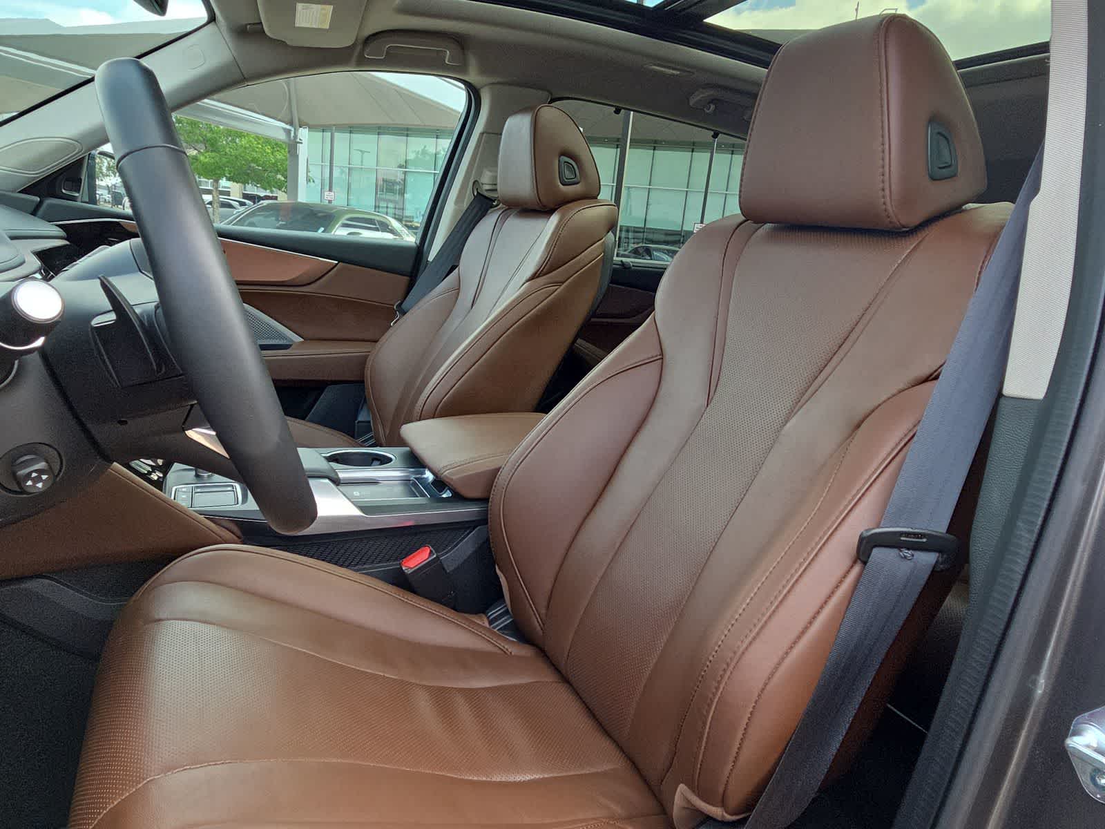 used 2024 Acura MDX car, priced at $41,987